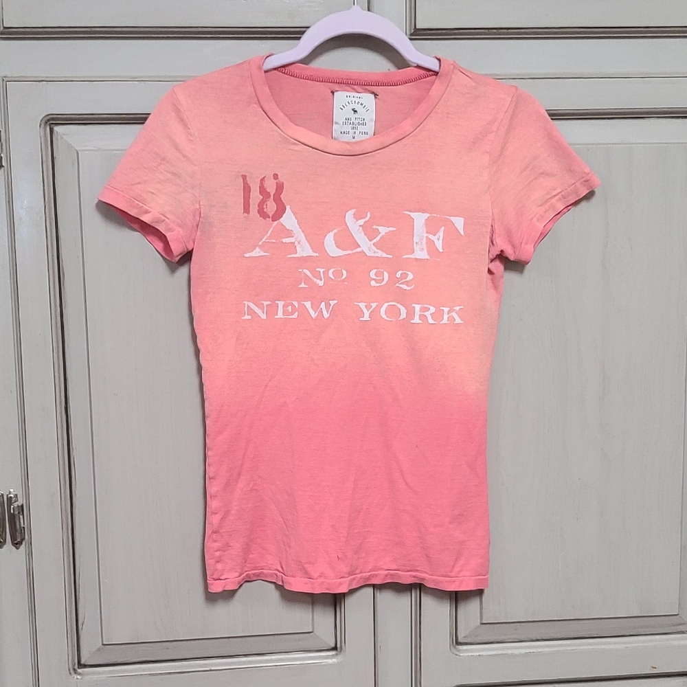 Abercrombie And Fitch  Size Medium Shirt